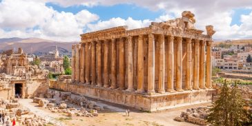 Baalbek.-Roman-Ruins.-Travel