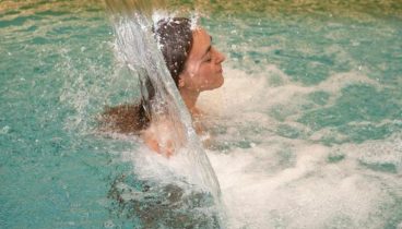 термали Угорщина Хайдусобосло термальні води